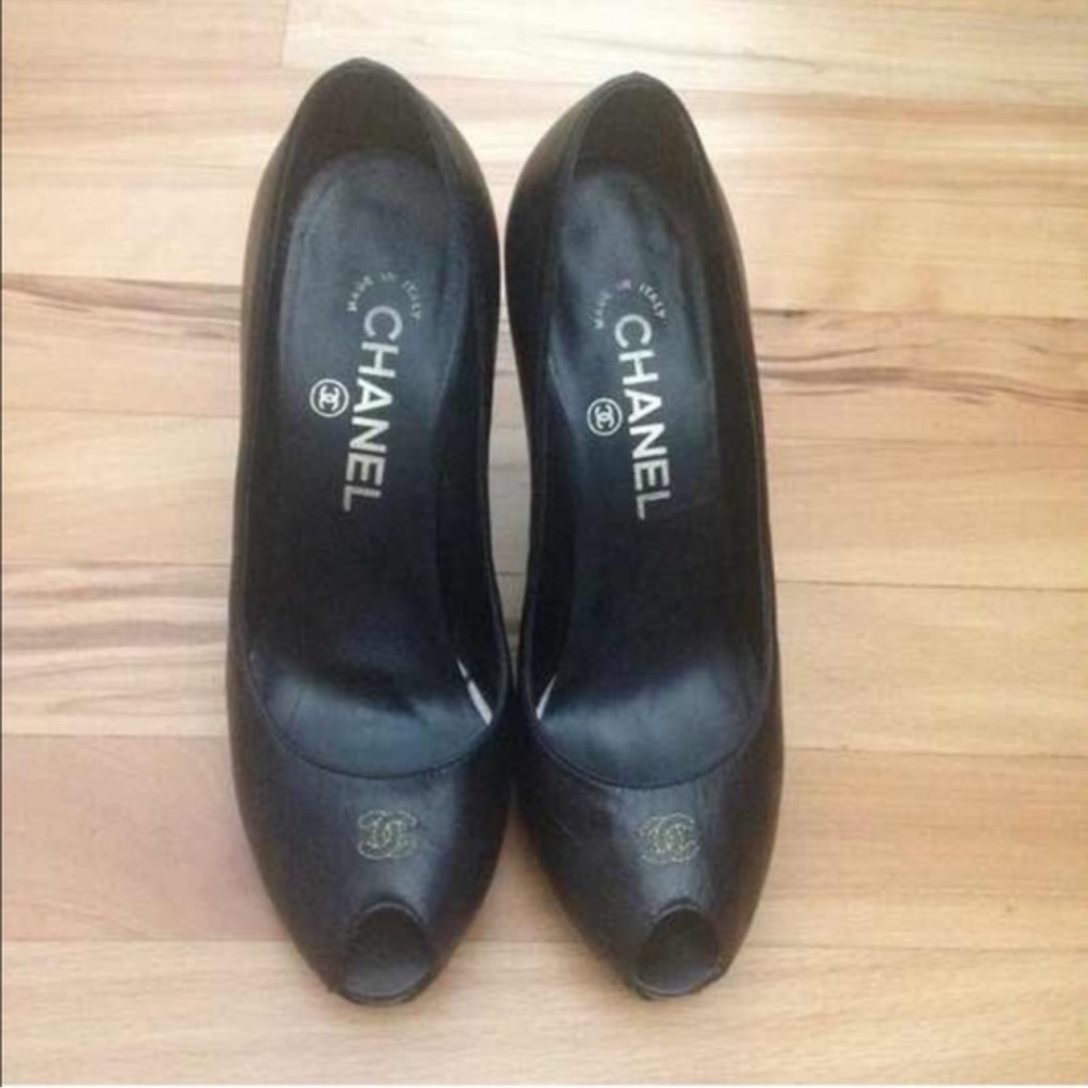 CHANEL Black Peep Toe Heels
